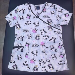 NWOT Zoe + Chloe Panda Print Scrub Top